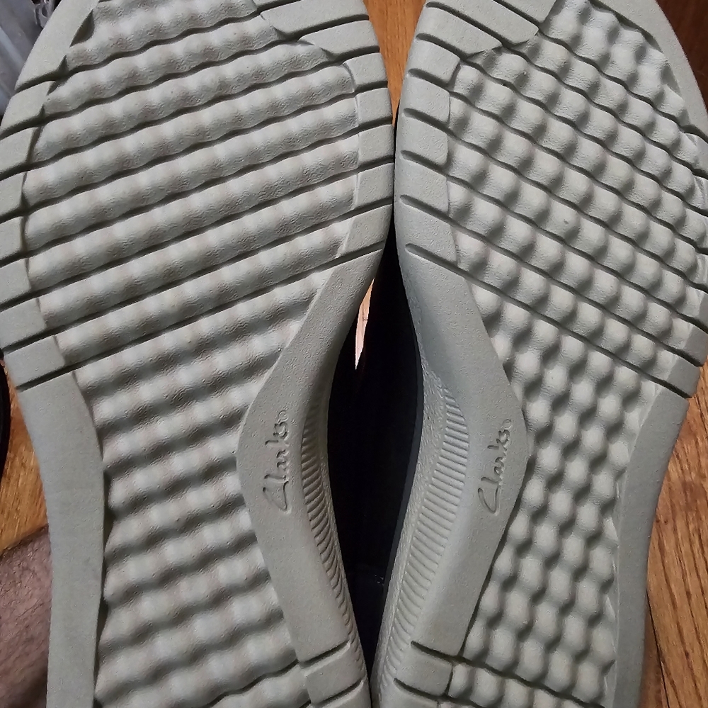 Clarks NWOT - Picture 4 of 8